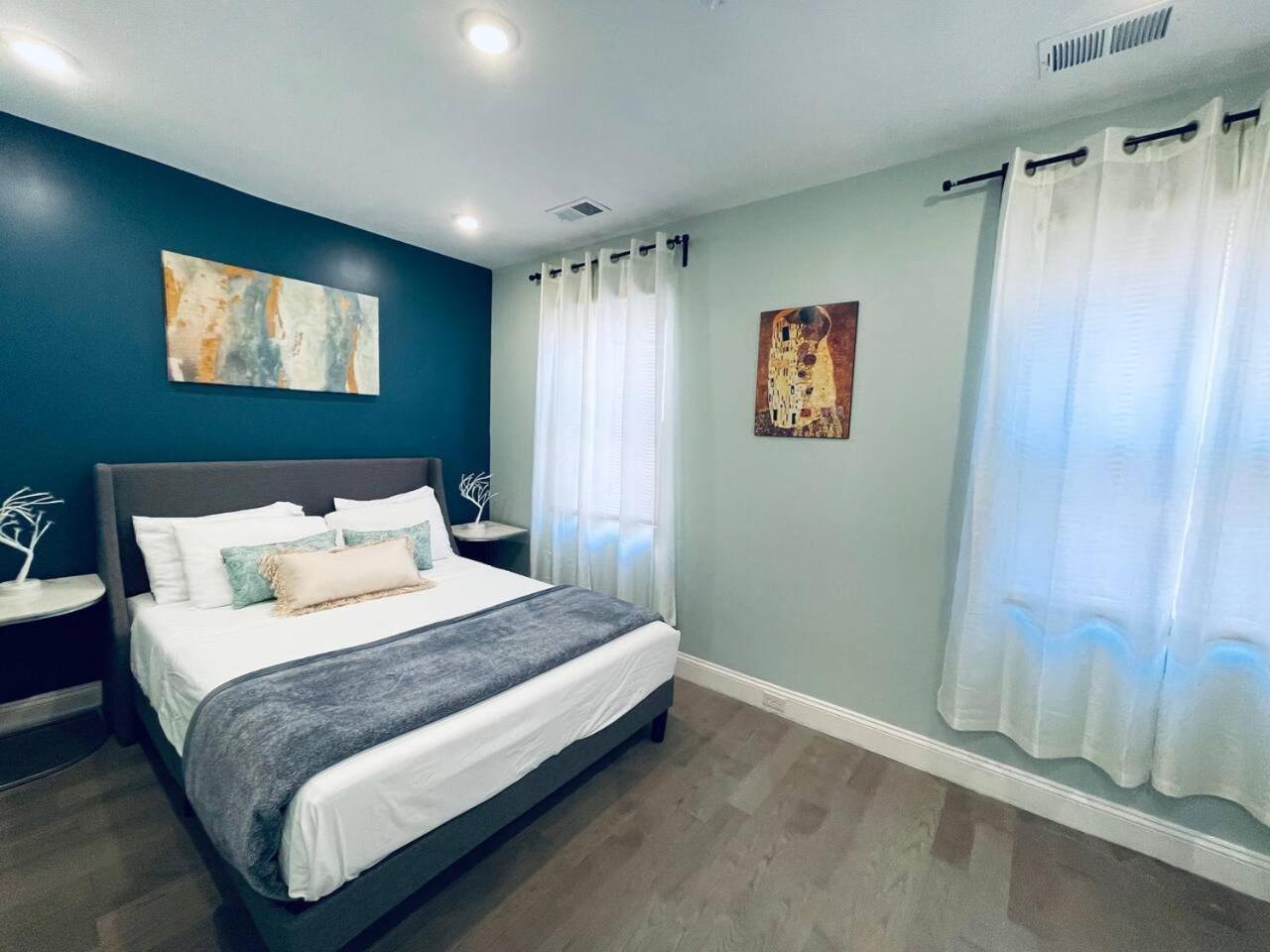 Rittenhouse Square Nearby Kimmel Center 1bd Philadelphia